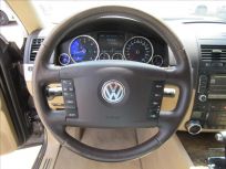 Volkswagen Touareg 3.0 TDI V6  6AT 4Motion