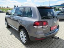 Volkswagen Touareg 3.0 TDI V6  6AT 4Motion