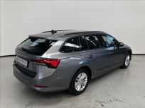 Škoda Octavia 1.5 TSI AmbitionPlus.