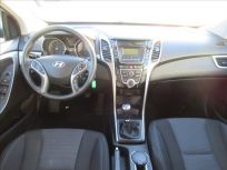 Hyundai i30 1.6 GDI Trikolor