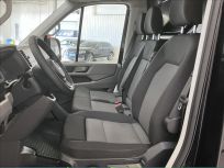 Volkswagen Crafter 2.0 TDi  8AT