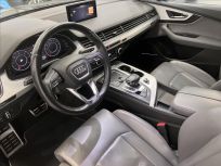 Audi Q7 3.0 TDI quattro tiptronic