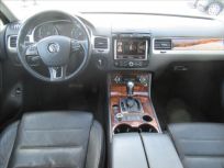 Volkswagen Touareg 3.0 TDI V6  8TT