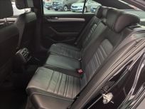 Volkswagen Passat 2.0 TDI 6DSG 4x4  R-line