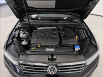 Volkswagen Passat 2.0 TDI 6DSG 4x4  R-line