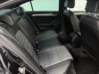 Volkswagen Passat 2.0 TDI 6DSG 4x4  R-line